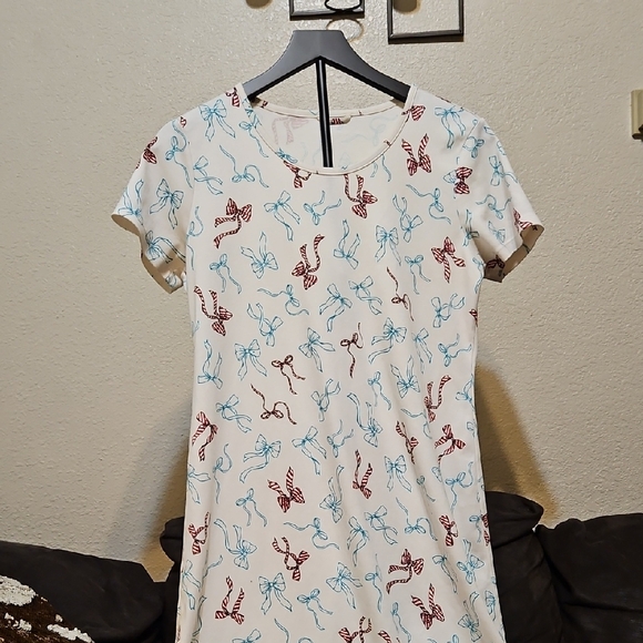 Lands’ End 100% Supima Cotton Nightgown Short Sleeve Bow Print J17 - Picture 4 of 9